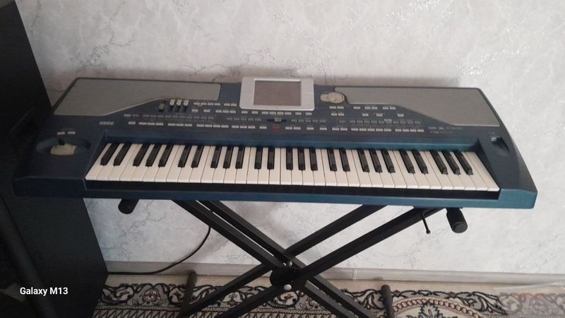 Yamaha Pa-800 elektron pianino