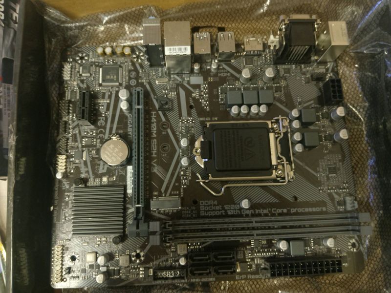 Новая Материнская плата Gigabyte H510M