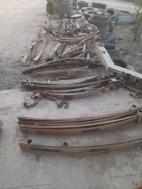 Maz 5551 extiyot qismlari sotiladi