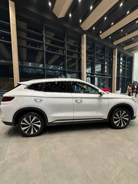 BYD champion 605 ev 2024-25 res BYD champion 605 ev 2024-25 res