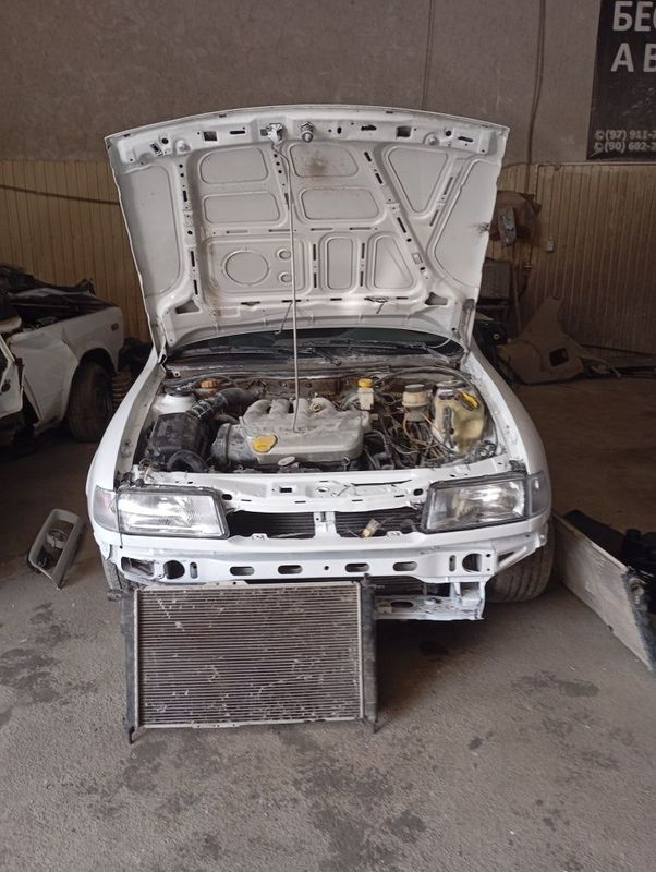 Срочно продам автомобиль OPEL VECTRA A Срочно продам автомобиль OPEL VECTRA A