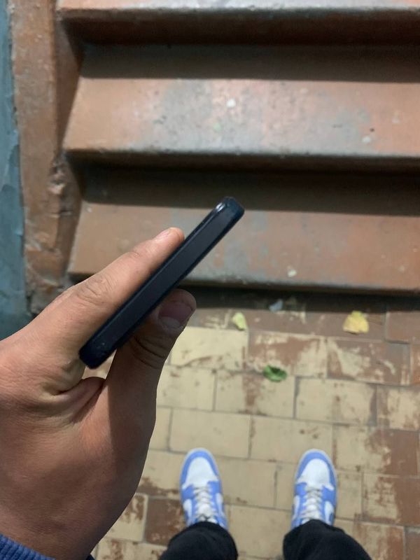 realme 30c hotira 4(64 ishlashi yahshi