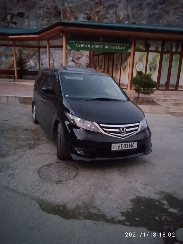 Holati yaxshi honda eliysion