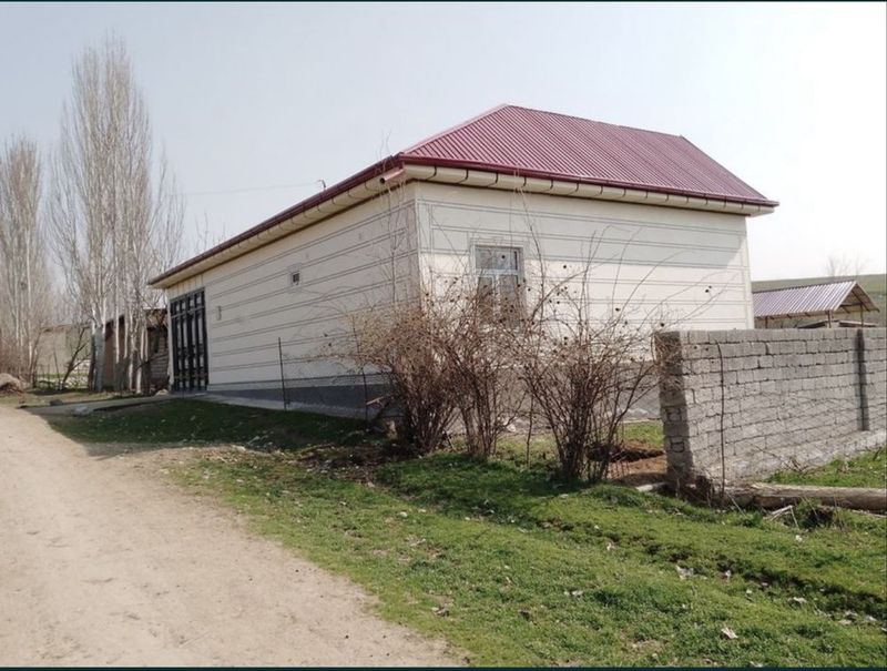 Продаётся Дача на Паркенте 12 сотка 3 комната Продаётся Дача на Паркенте 12 сотка 3 комната