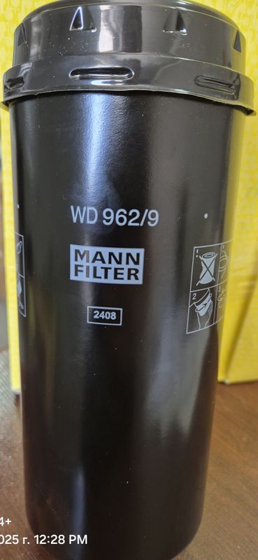 Продаётся фильтр масляный MANN FILTER W 962/9 Продаётся фильтр масляный MANN FILTER W 962/9