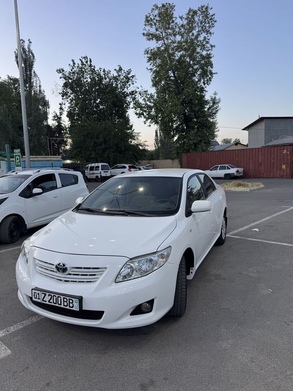 Tayota corolla sotiladi Tayota corolla sotiladi