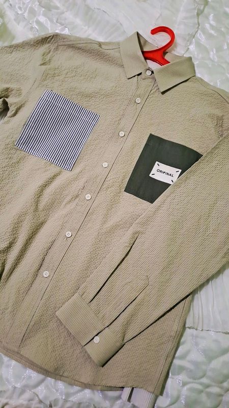 1 marta kiyilgan yangi narxi 60 ming.Razmeri L. XL