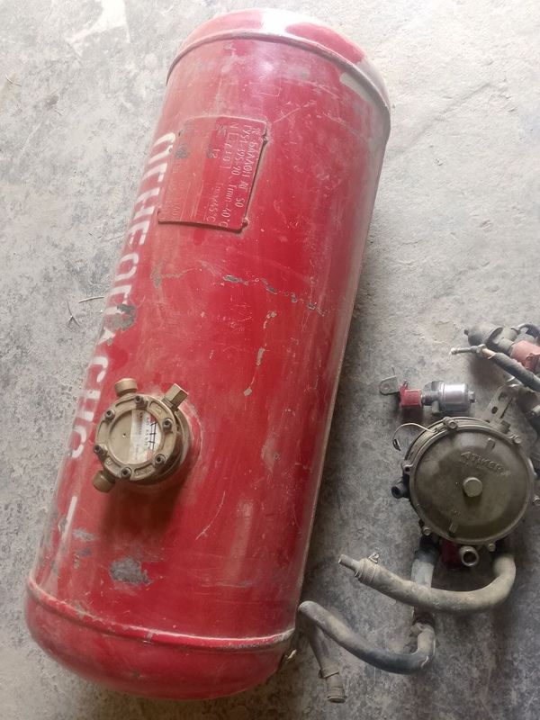 Propan gaz sotiladi Propan gaz sotiladi