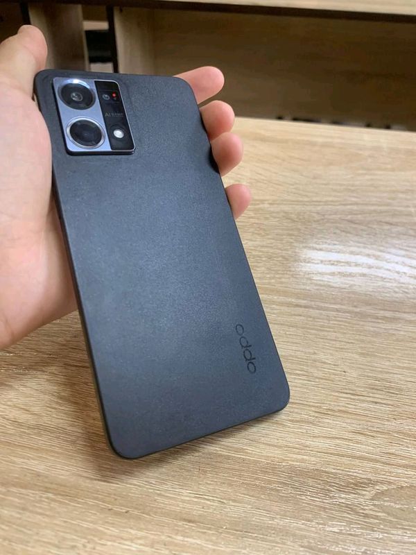 Smartfon: Oppo reno 7 Smartfon: Oppo reno 7