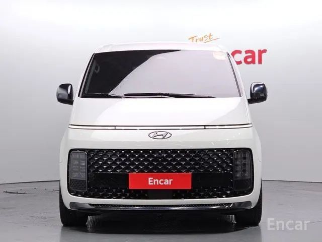 Hyundai Staria Oq Hyundai Staria Oq