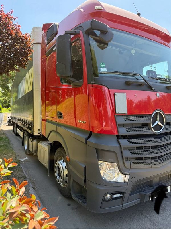 Mercedes Actros euro 6 sotiladi. Ishlab chiqarilgan yili 2017-yil. Mercedes Actros euro 6 sotiladi. Ishlab chiqarilgan yili 2017-yil.