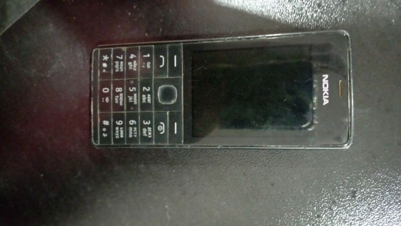 Nokia legenda 515 Sotiladi