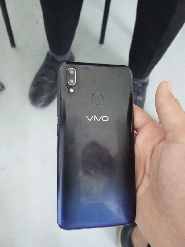 vivo 1816 va redmi 9a