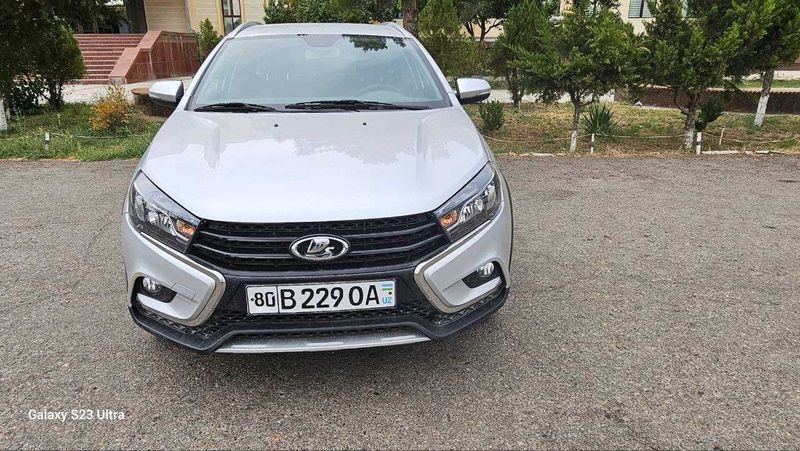 Lada Vesta SW Cross