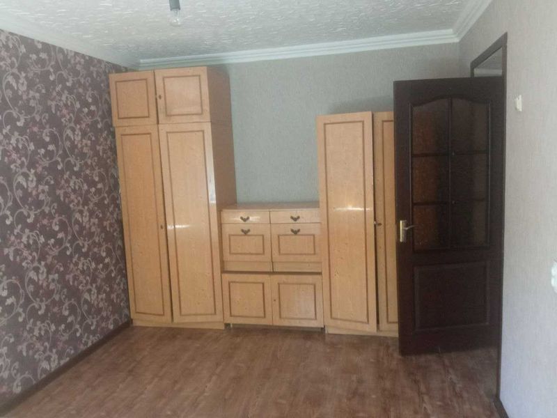 Продам свою однокомнатную квартиру без посредников. Продам свою однокомнатную квартиру без посредников.