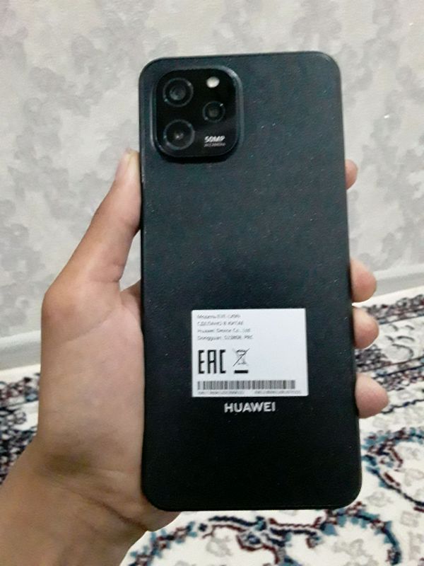 Huawei nova y61