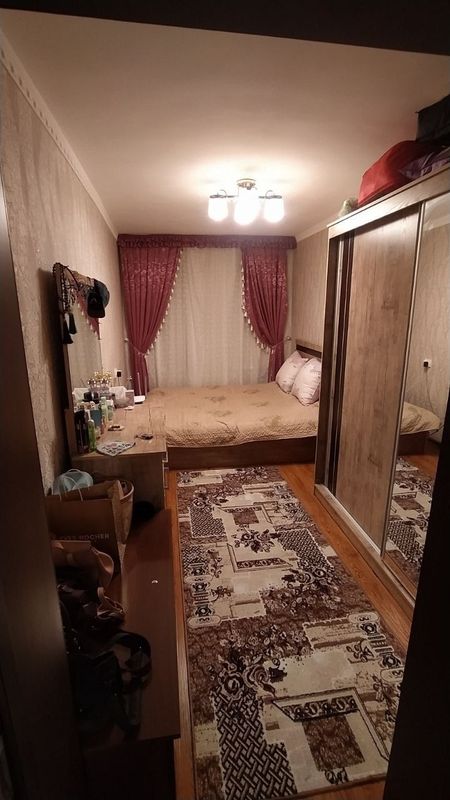 Srochna 2 xona kvartira ijaga beriladi. Chilonzor 25 kvartil Srochna 2 xona kvartira ijaga beriladi. Chilonzor 25 kvartil