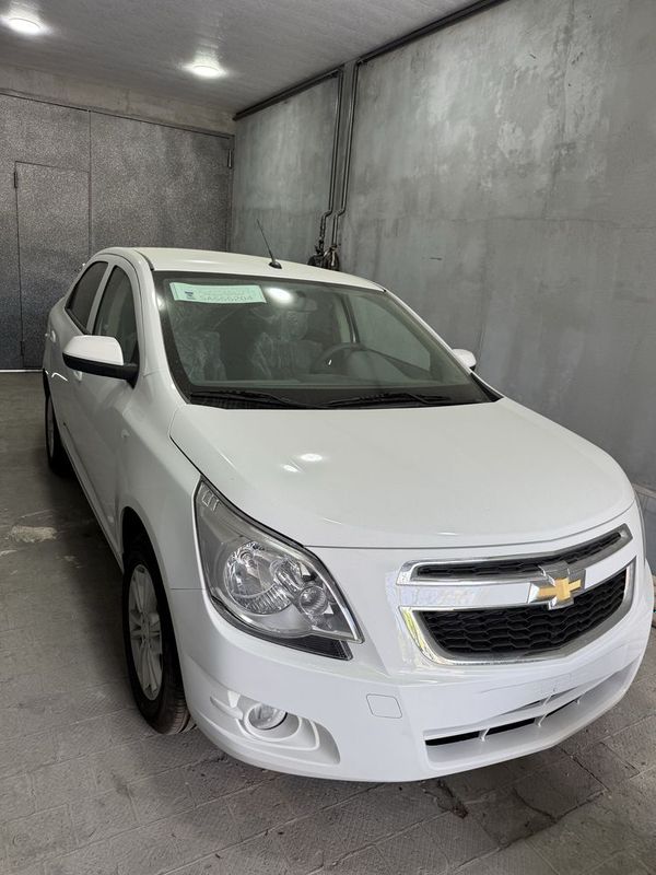 Oq chevrolet cobalt avtomat bez probeg srochno sotiladi nomer olingan Oq chevrolet cobalt avtomat bez probeg srochno sotiladi nomer olingan