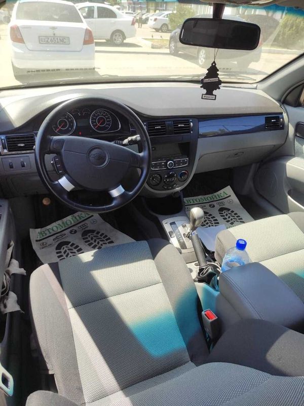 Lacetti 2023 yil avtomat 13500$ Lacetti 2023 yil avtomat 13500$
