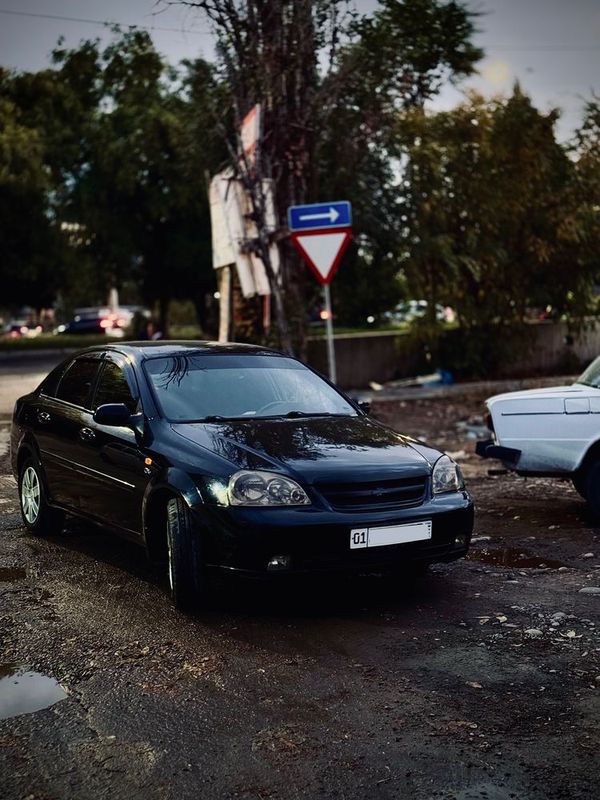 Lacetti 2009 qora arenda-naxt Lacetti 2009 qora arenda-naxt