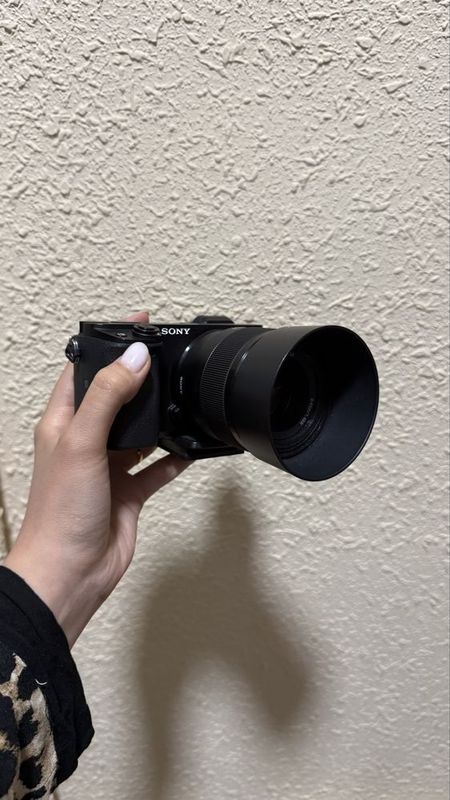 Продается камера Sony a6400