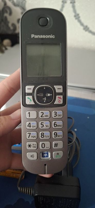 Радиотелефон Panasonic KX-TG6811UA Радиотелефон Panasonic KX-TG6811UA