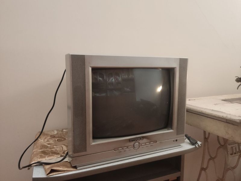 Televizor ishledi 299 000 Televizor ishledi 299 000