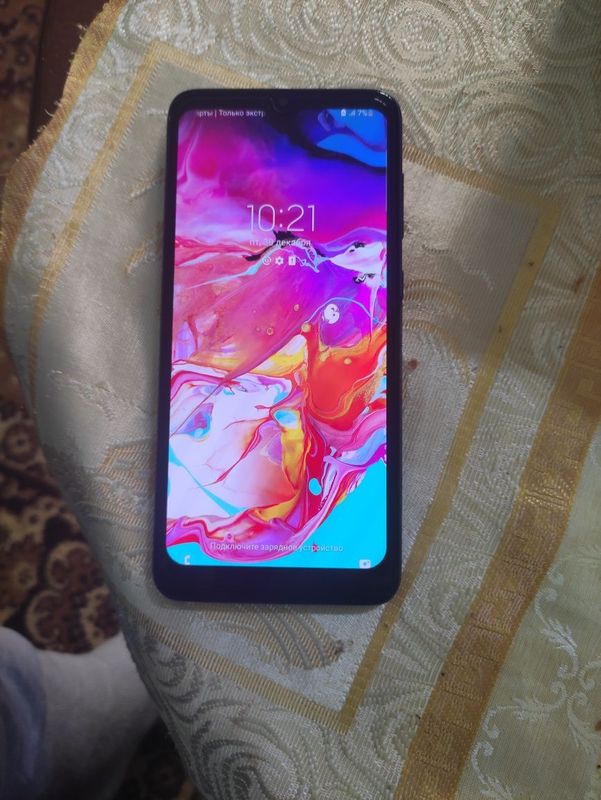 Samsung A 70 sotiladi