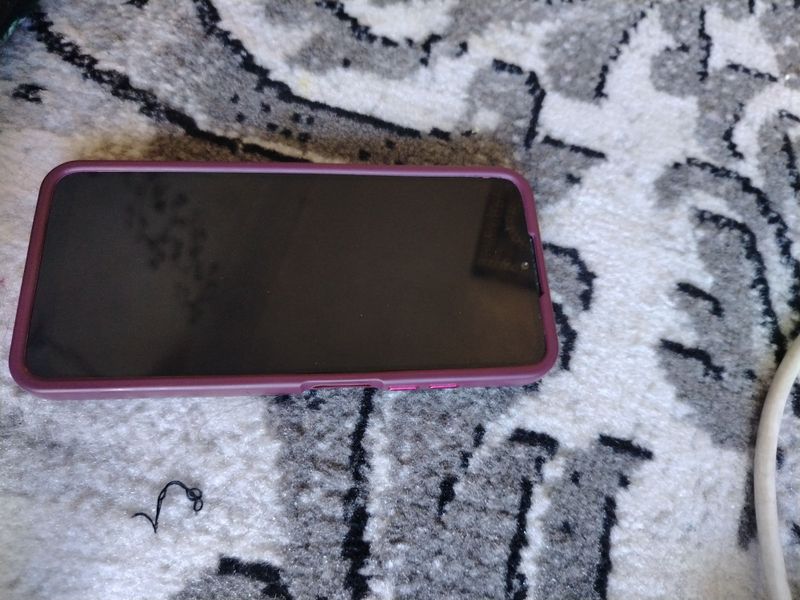 Samsung 03s ishlashi yaxshi Samsung 03s ishlashi yaxshi