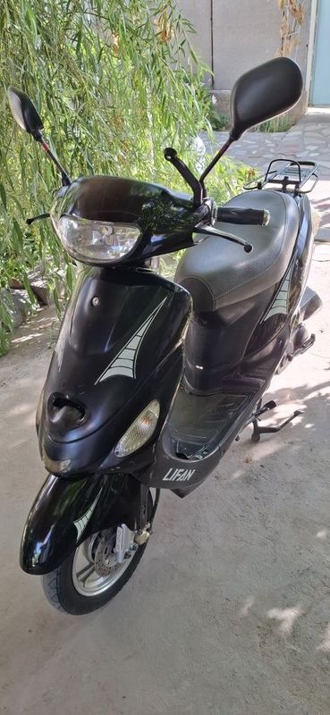 Продаётся скутер Lifan Продаётся скутер Lifan