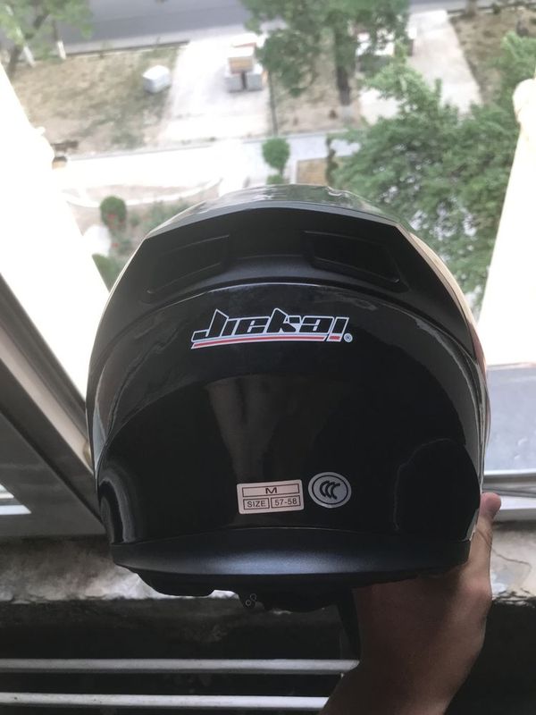 Moto kaska sotiladi Moto kaska sotiladi