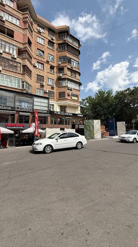 ПОД коммерческую недвижимость. Ул. Чехова. Площадь: 101 м² ПОД коммерческую недвижимость. Ул. Чехова. Площадь: 101 м²