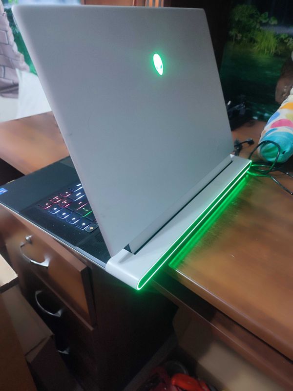 Игровой Dell Alienware x16 R1 Игровой Dell Alienware x16 R1