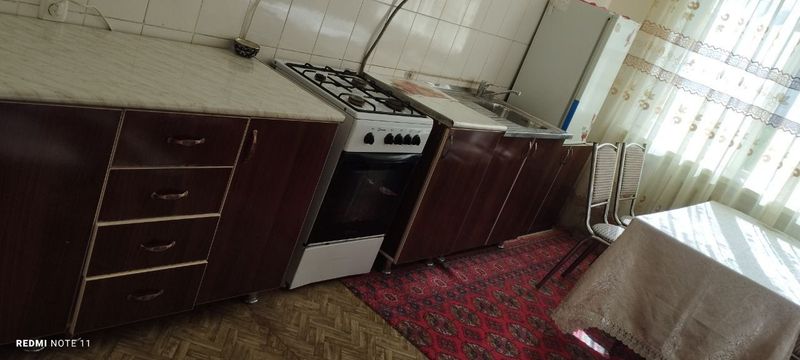 Ховли ижарага берлади срочно Ховли ижарага берлади срочно
