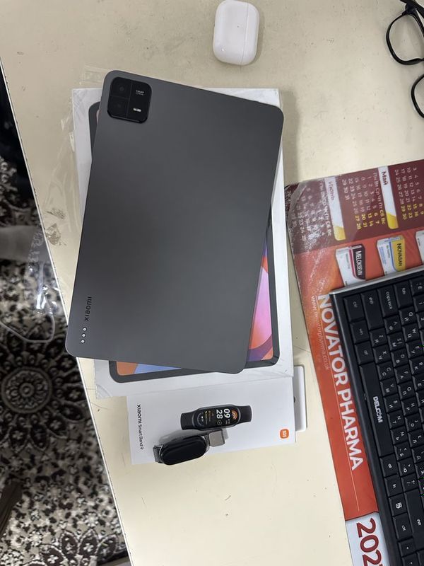 Planshet Xiaomi pad 6 8/256 gb + Mi band 9 watch