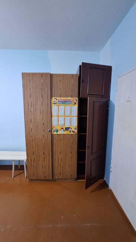 Продаётся шкаф, шифонер Продаётся шкаф, шифонер