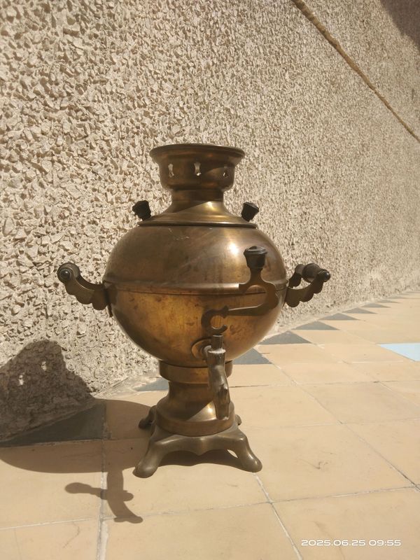 Самовар электрический, СССР, 1976 г.,без шнура Самовар электрический, СССР, 1976 г.,без шнура