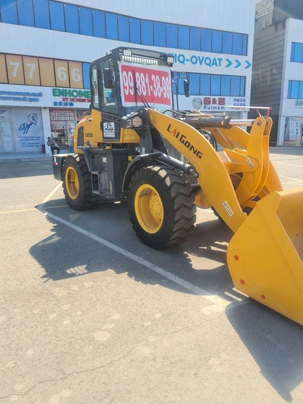 Погрузчик 1.5куб в Ташкенте Погрузчик 1.5куб в Ташкенте