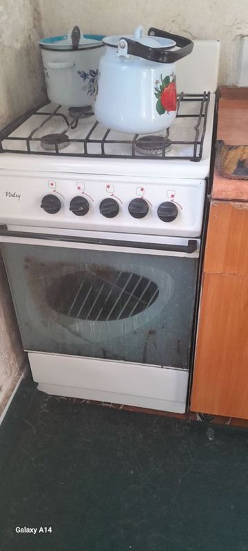 Gaz plita xolati yaxshi Gaz plita xolati yaxshi