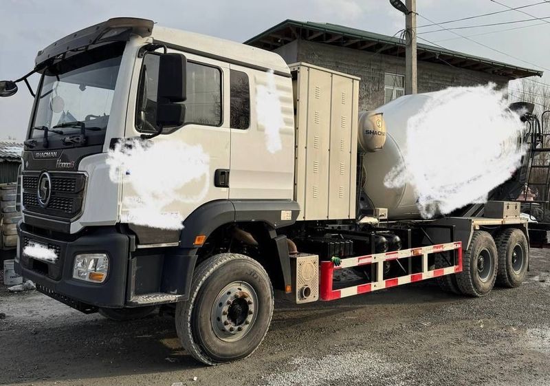 Миксер Shacman 10кублик заводской газлик Миксер Shacman 10кублик заводской газлик