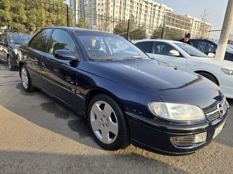 Opel Omega 1996 yil