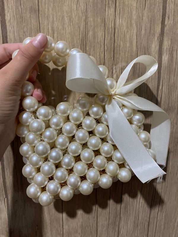Pearl bag