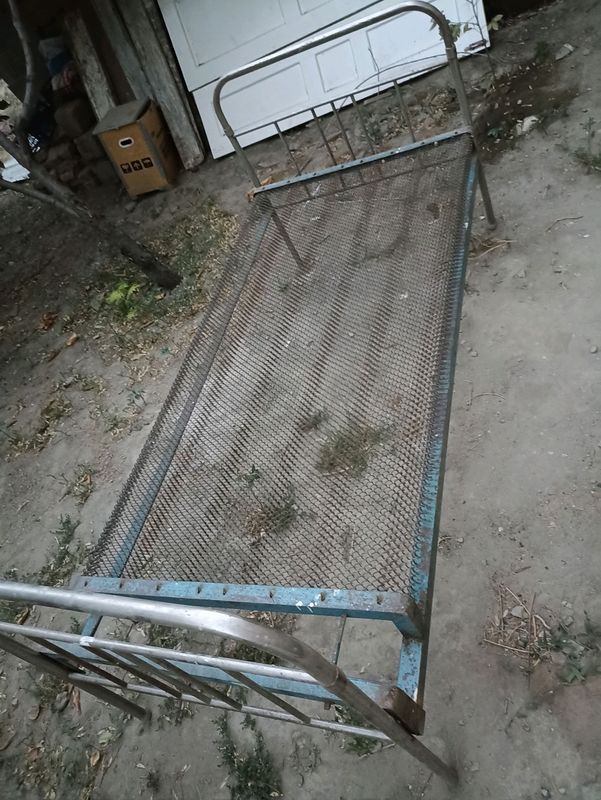 железная кровать железная кровать