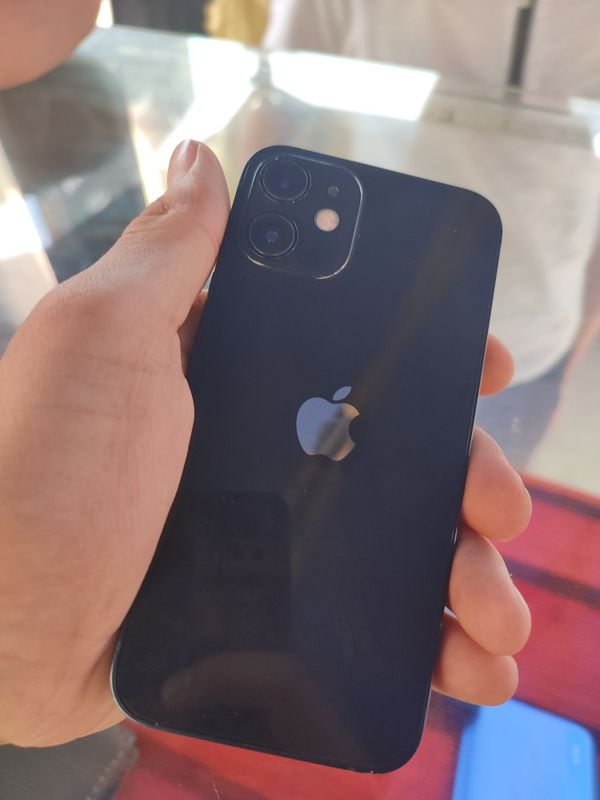 Iphone 12 mini 64gb 75 yomks Iphone 12 mini 64gb 75 yomks