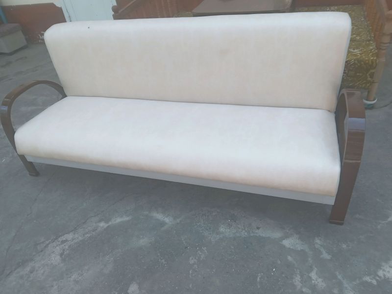 Divan Divan