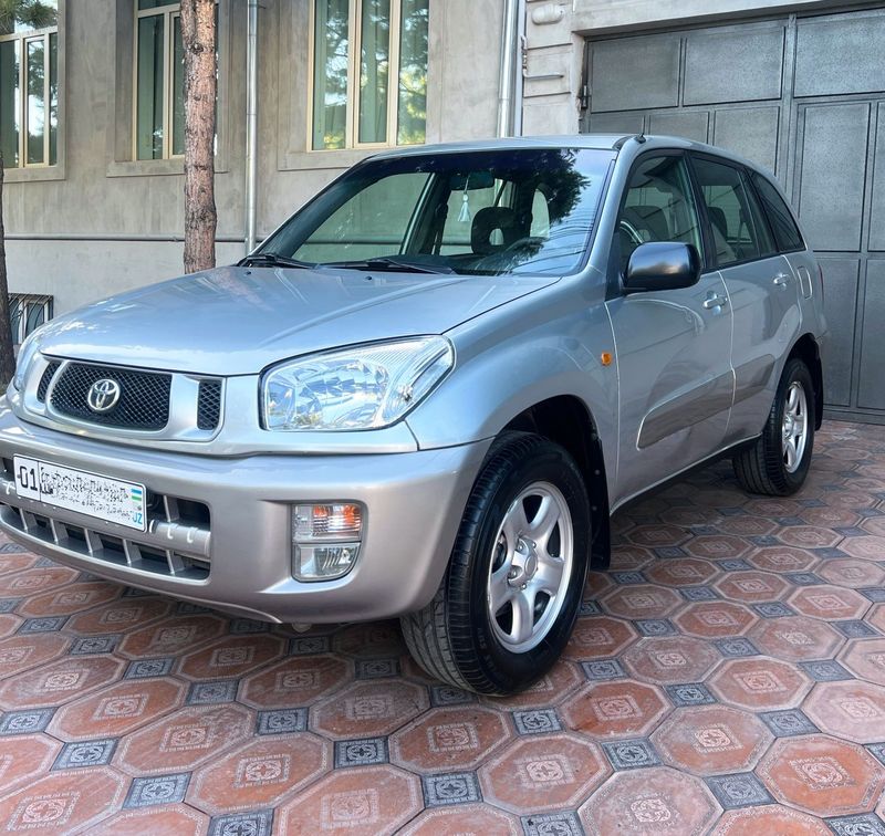 Toyota RAV4 Avtomat Toyota RAV4 Avtomat