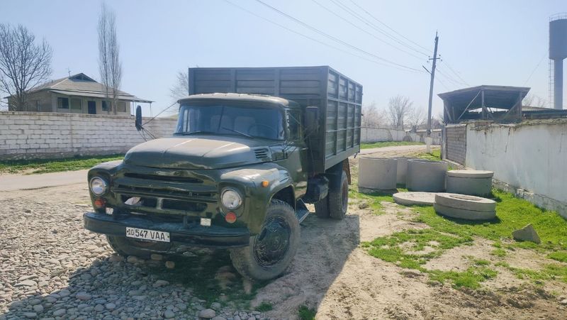 Zil 130 samasval sotiladi Zil 130 samasval sotiladi