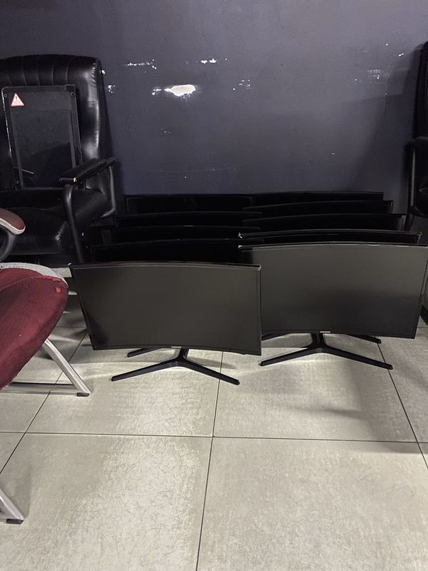 Monitor Samsung 10 dona 27 dyum Monitor Samsung 10 dona 27 dyum
