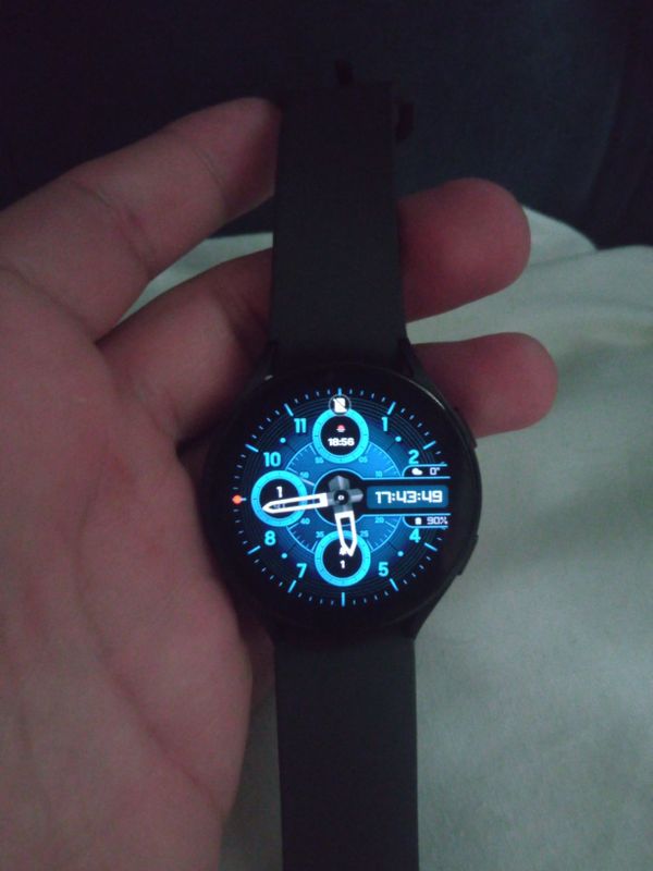 Samsung smart watch 5 Samsung smart watch 5