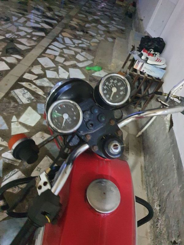 Jawa 350 12 volt Jawa 350 12 volt